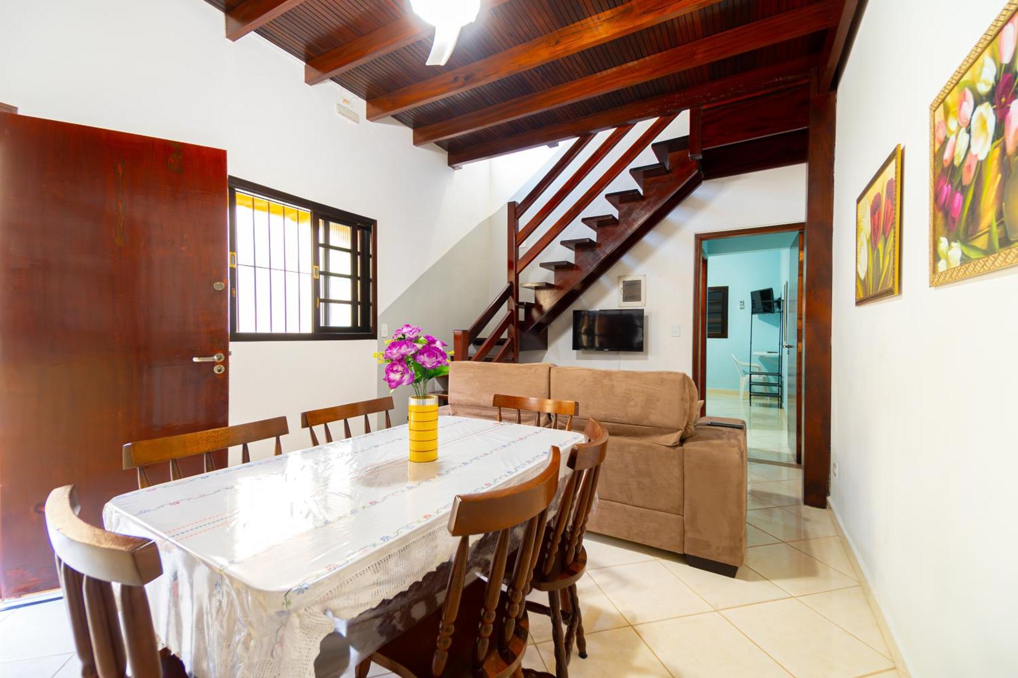 Casa Gomes No Point De Itagua *